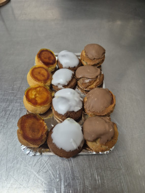 Petits choux garnis (Plateau 12U)