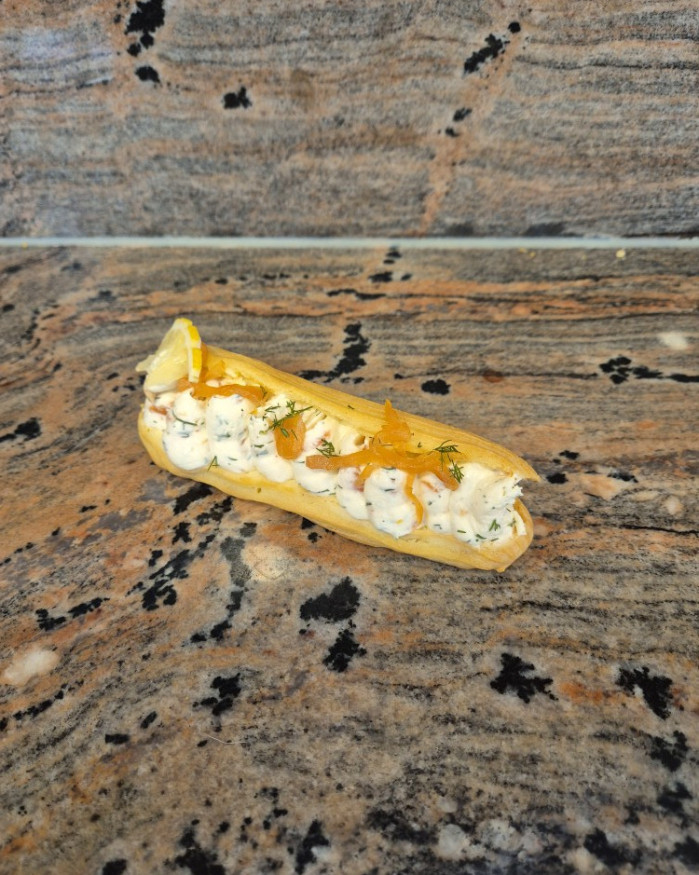Éclair salée saumon/ aneth