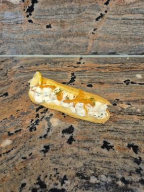 Éclair salée saumon/ aneth